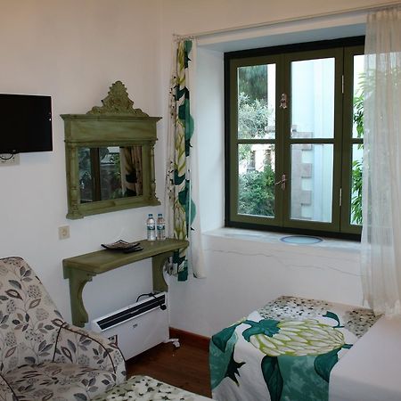 Dalyan Butik Otel Hayat Bahcesi Ayvalı Exterior foto
